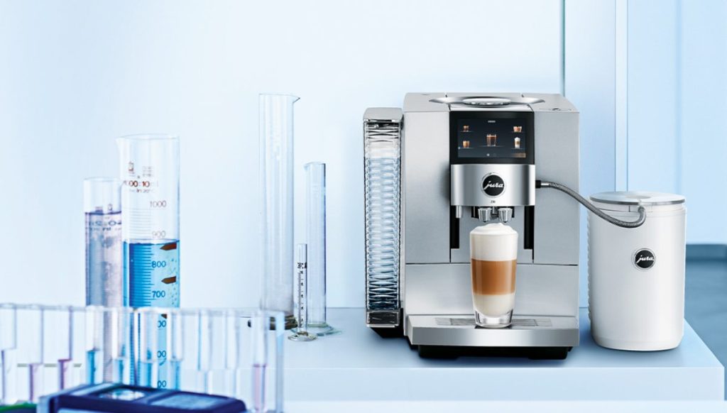 JURA koffiemachine laten onderhouden? Zo werkt onze servicebeurt